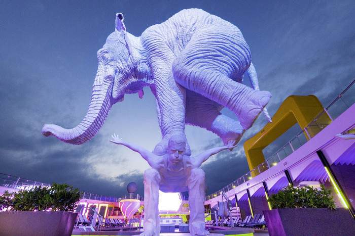 Celebrity Cruises, Celebrity Beyond, Resort Deck 10 ©CEL.jpg